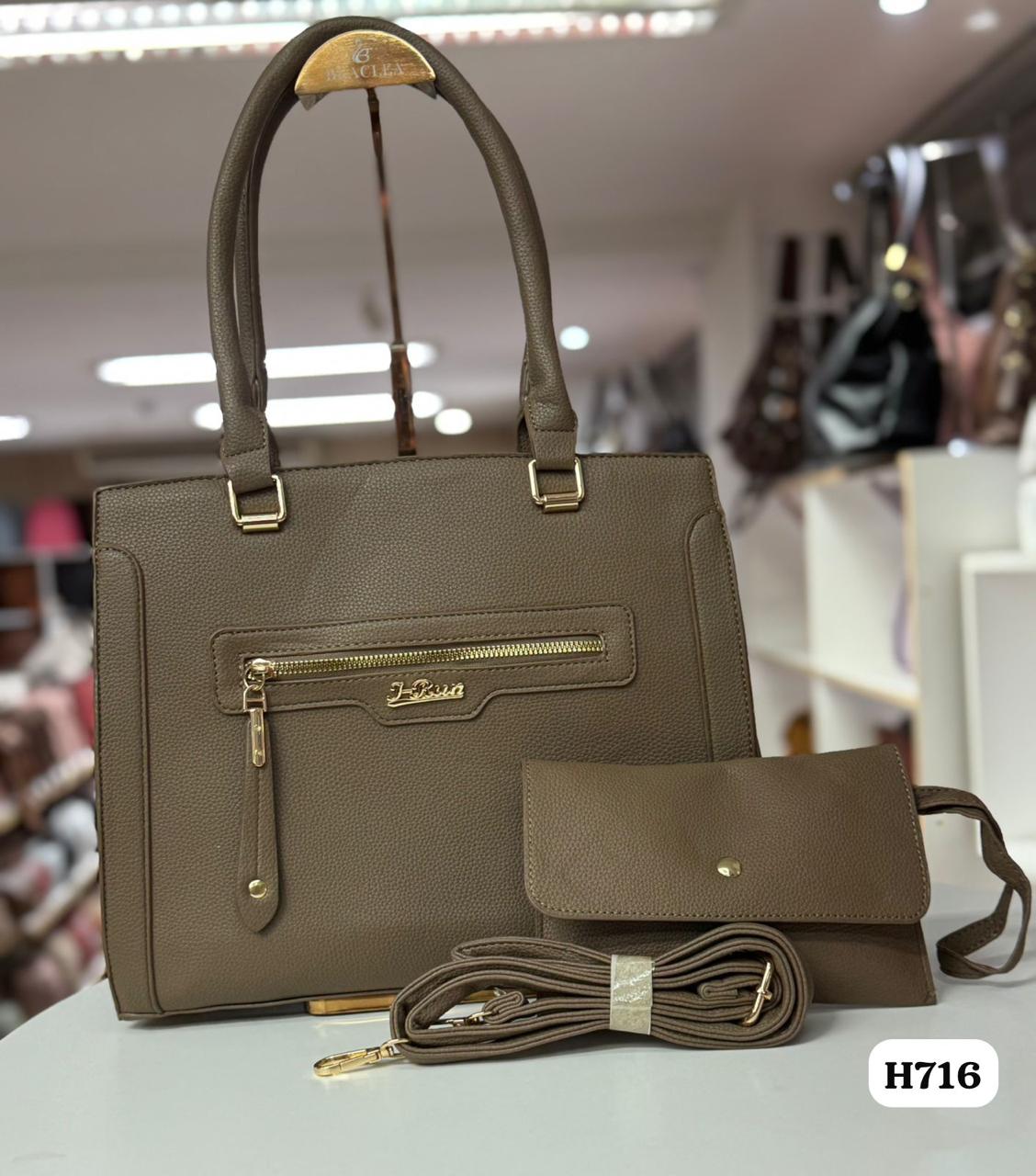 Cartera IRUN Elegancia y Estilo